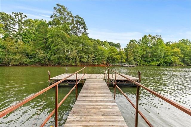 2486 Hidden Cove Court, Gainesville, GA 30501