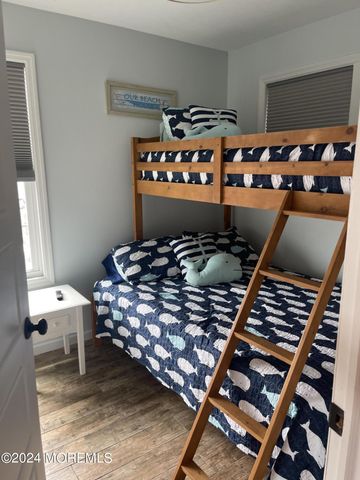 104 W Chadwick Way, Lavallette, NJ 08735