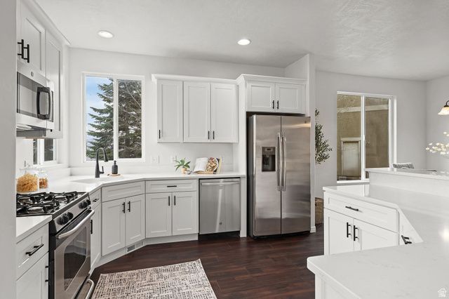 2181 E BALD EAGLE CT, Draper, UT 84020