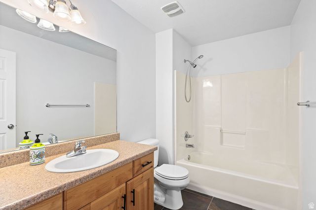 2181 E BALD EAGLE CT, Draper, UT 84020