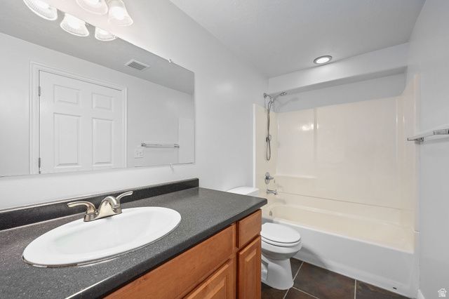 2181 E BALD EAGLE CT, Draper, UT 84020