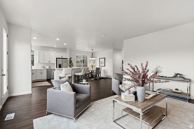 2181 E BALD EAGLE CT, Draper, UT 84020