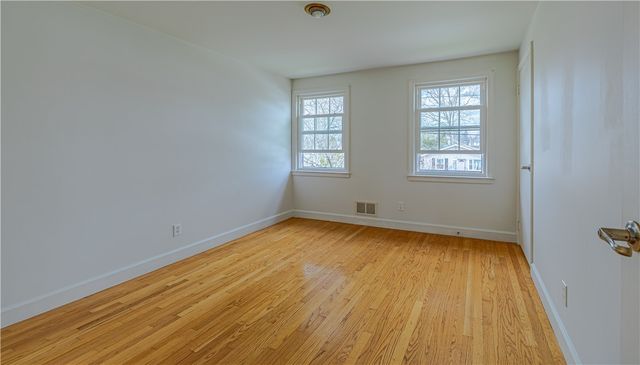 120 mason Avenue, Cranston, RI 02910