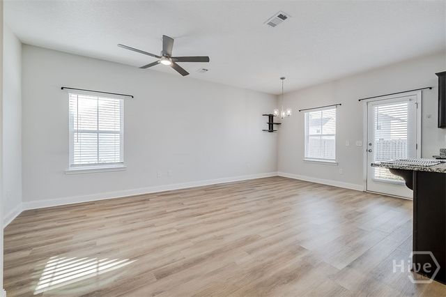 872 Grayson Avenue, Hinesville, GA 31313