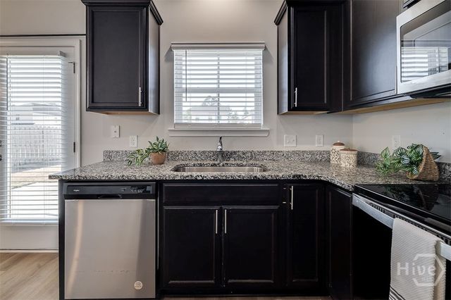 872 Grayson Avenue, Hinesville, GA 31313