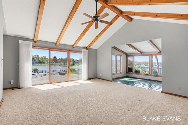 4069 Forest Point Drive, Norton Shores, MI 49441