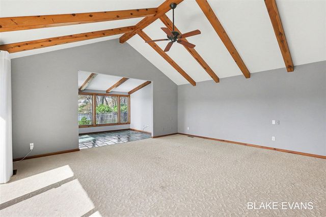 4069 Forest Point Drive, Norton Shores, MI 49441