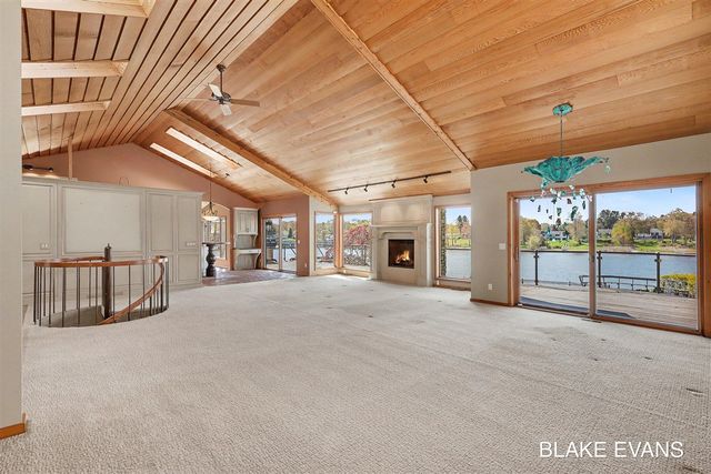 4069 Forest Point Drive, Norton Shores, MI 49441