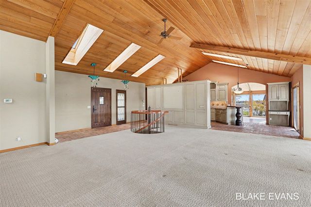 4069 Forest Point Drive, Norton Shores, MI 49441