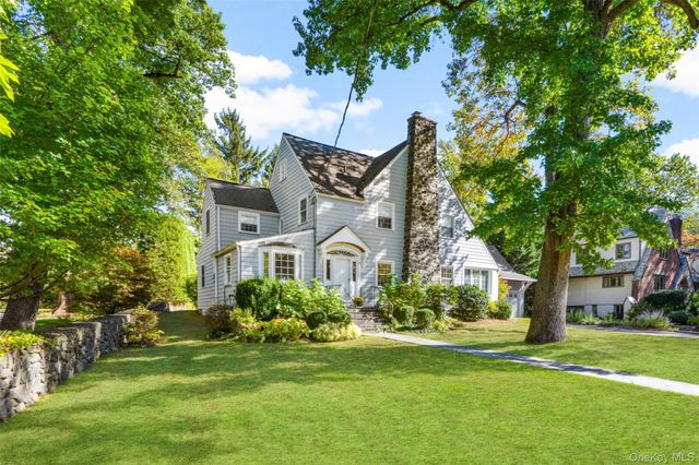 37 Highwood Avenue, Larchmont, NY 10538