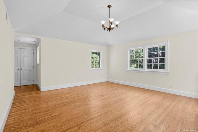 37 Highwood Avenue, Larchmont, NY 10538