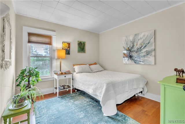 11 Oakhurst Avenue, Buffalo, NY 14220