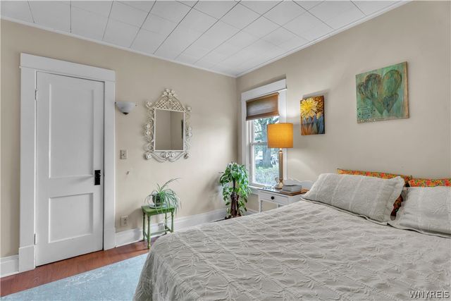 11 Oakhurst Avenue, Buffalo, NY 14220