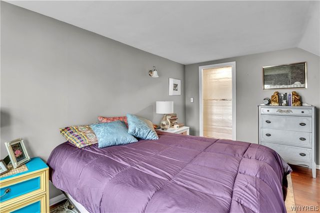 11 Oakhurst Avenue, Buffalo, NY 14220