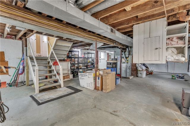 11 Oakhurst Avenue, Buffalo, NY 14220