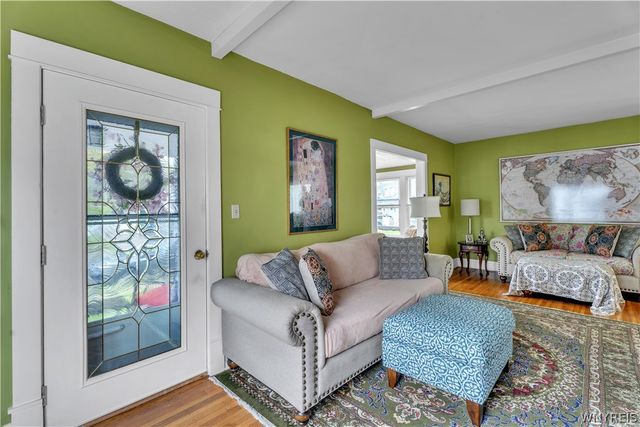 11 Oakhurst Avenue, Buffalo, NY 14220