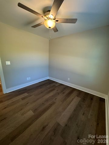 147 Brawley Villas Place, Mooresville, NC 28117