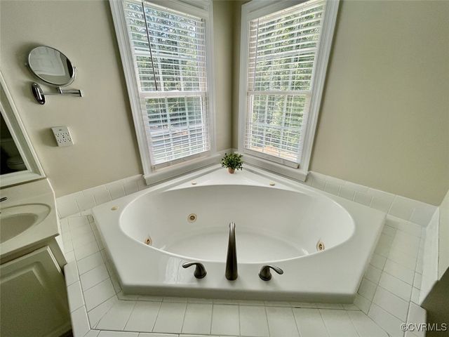 13419 Carters Creek Ter, Chesterfield, VA 23838