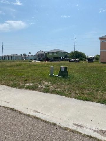222 Port Arthur St, Port Aransas, TX 78373