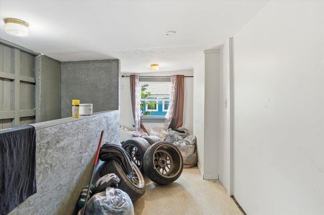 64 Hyde Street, Burlington, VT 05401
