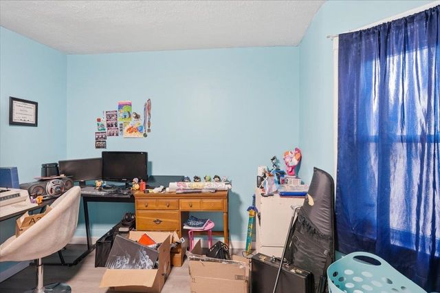 64 Hyde Street, Burlington, VT 05401