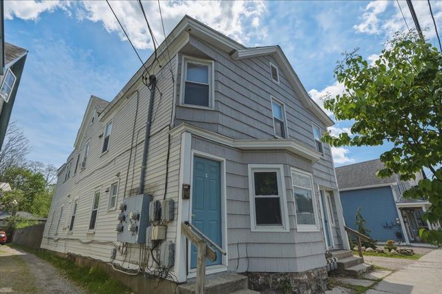 64 Hyde Street, Burlington, VT 05401