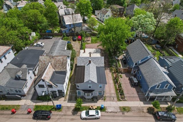 64 Hyde Street, Burlington, VT 05401