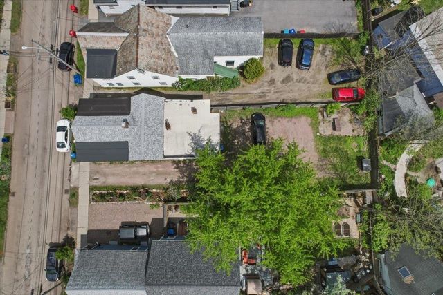 64 Hyde Street, Burlington, VT 05401