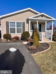 113 EAGLES WATCH S, Bechtelsville, PA 19505