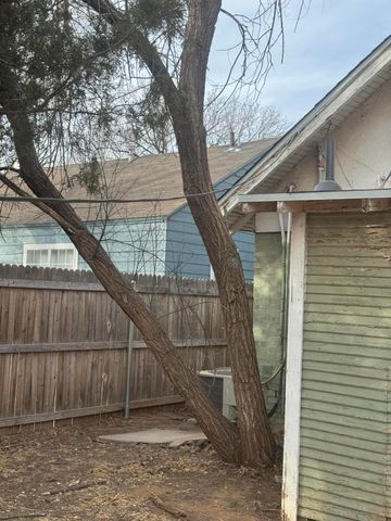 2119 26th Street, Lubbock, TX 79411