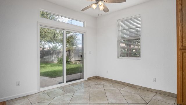 631 N Doree Place, Porterville, CA 93257