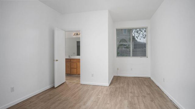 631 N Doree Place, Porterville, CA 93257