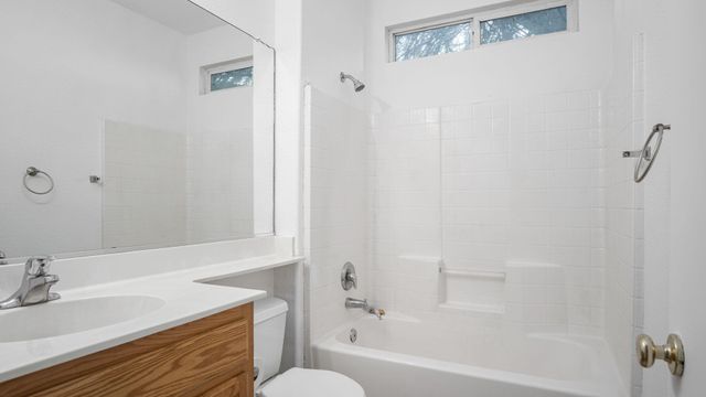 631 N Doree Place, Porterville, CA 93257