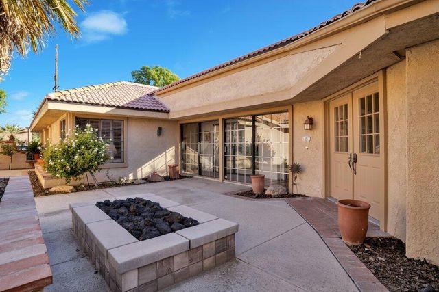 5 Acapulco Drive Drive, Palm Desert, CA 92260