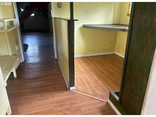 740 S CAMMANN St, Coos Bay, OR 97420