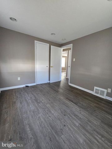 608 PARKINSON AVE, Trenton, NJ 08610