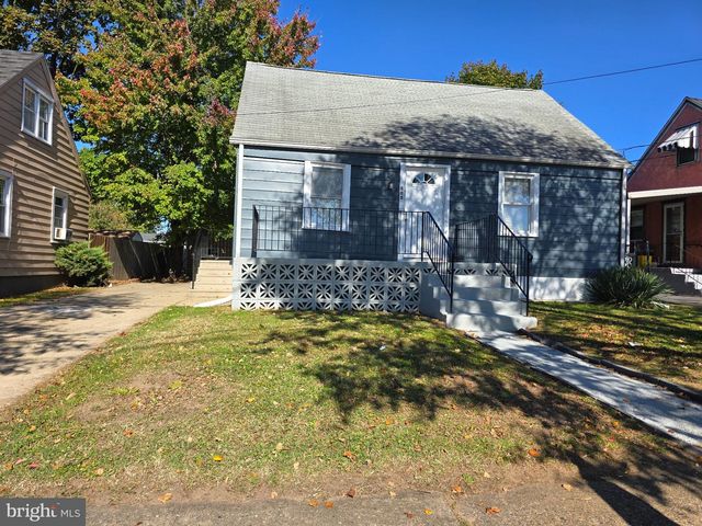 608 PARKINSON AVE, Trenton, NJ 08610
