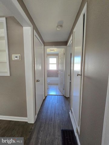 608 PARKINSON AVE, Trenton, NJ 08610