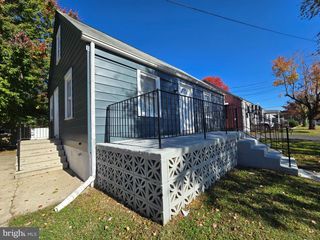 608 PARKINSON AVE, Trenton, NJ 08610