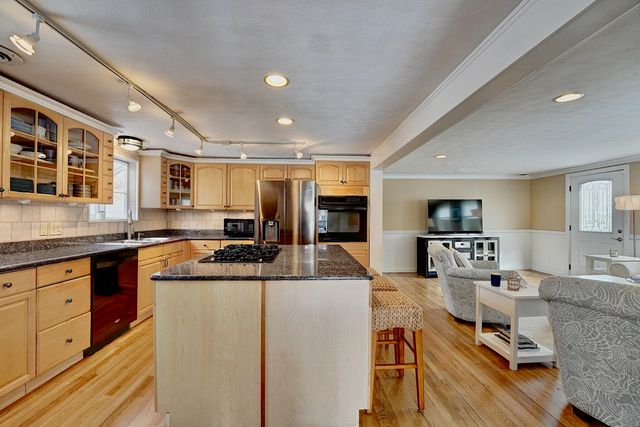 11 Pine Street, Rye, NH 03870