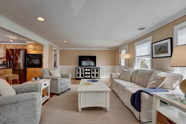 11 Pine Street, Rye, NH 03870