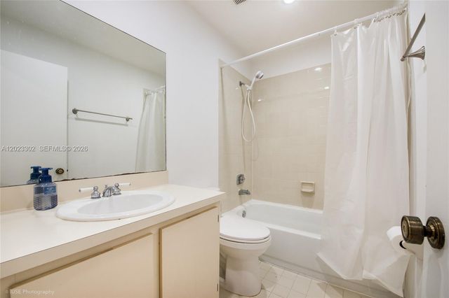 15463 SW 110th Ter, Miami, FL 33196