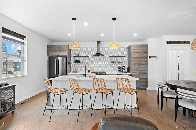 6295 King Court, Denver, CO 80221