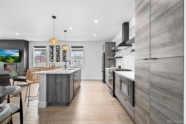 6295 King Court, Denver, CO 80221