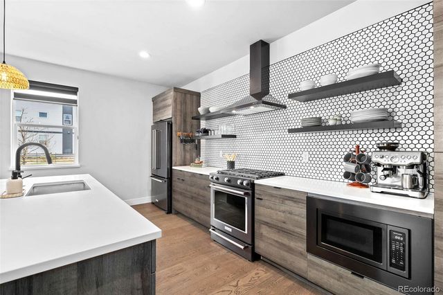 6295 King Court, Denver, CO 80221