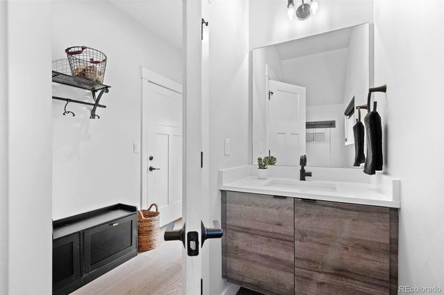 6295 King Court, Denver, CO 80221