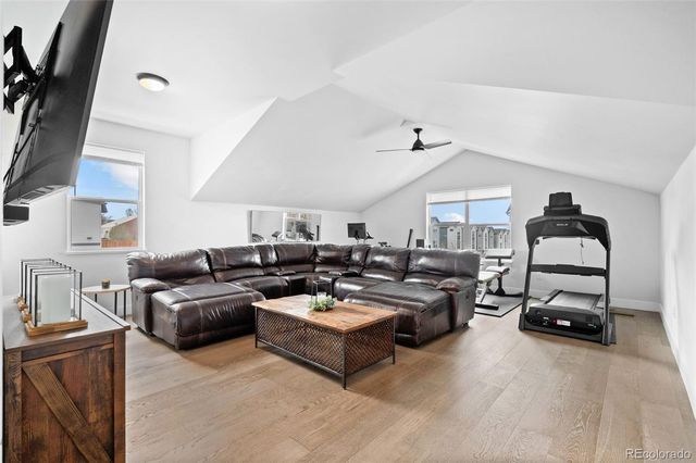 6295 King Court, Denver, CO 80221