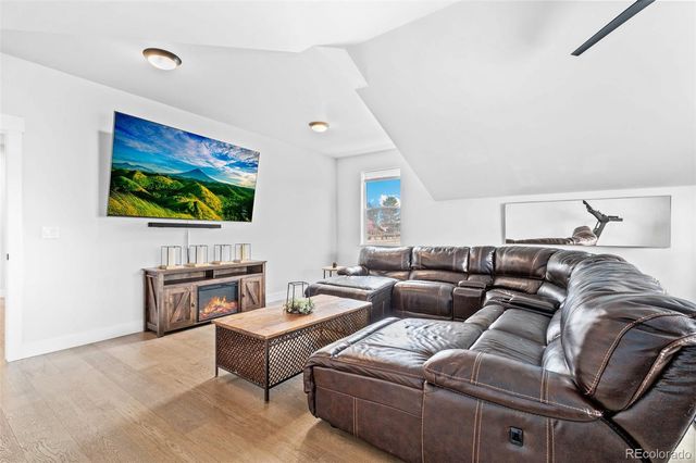 6295 King Court, Denver, CO 80221