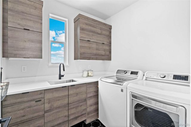 6295 King Court, Denver, CO 80221