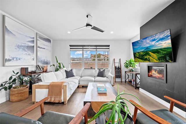 6295 King Court, Denver, CO 80221